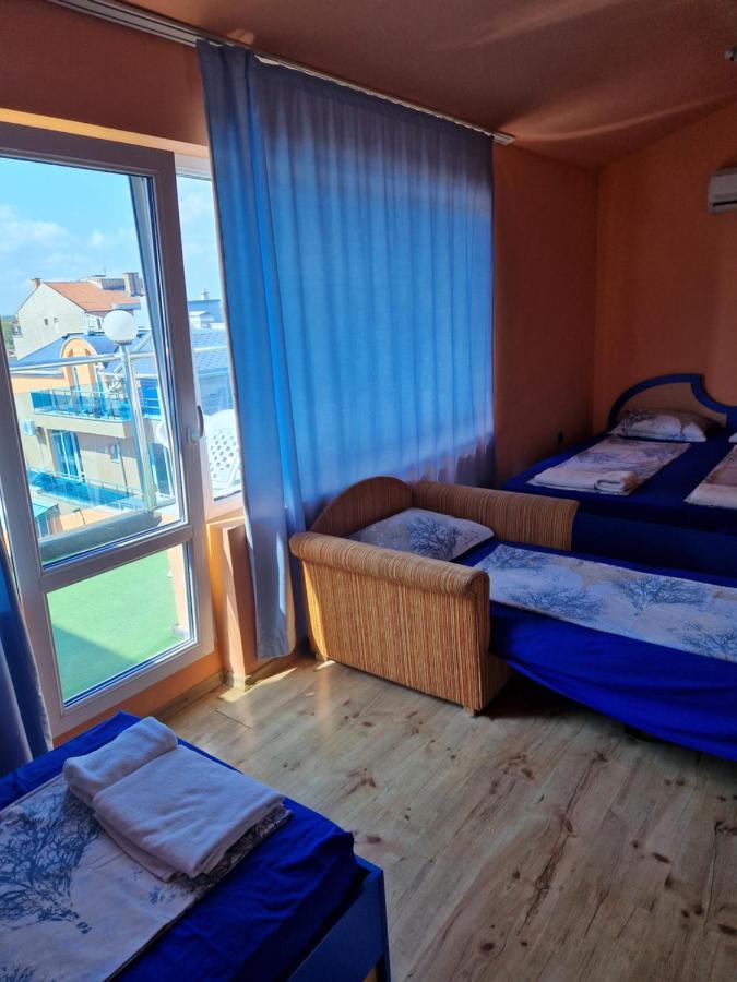 Dara Hotel Primorsko Esterno foto