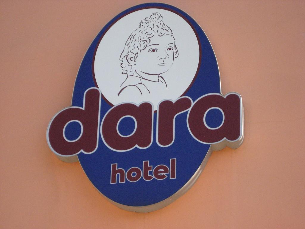 Dara Hotel Primorsko Esterno foto